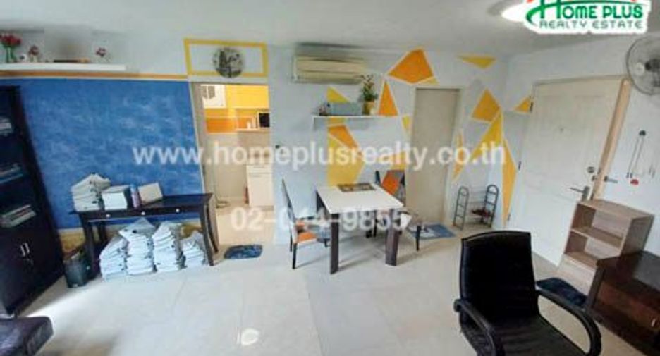 For sale 1 bed condo in Phra Khanong, Bangkok