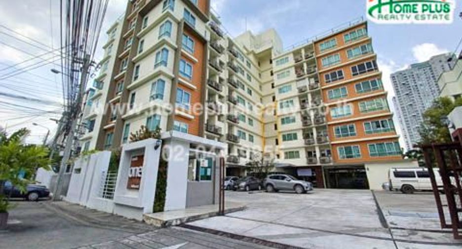 For sale 1 bed condo in Phra Khanong, Bangkok