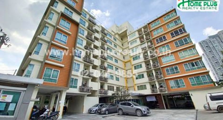 For sale 1 bed condo in Phra Khanong, Bangkok