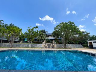 For sale 4 Beds house in Mueang Krabi, Krabi