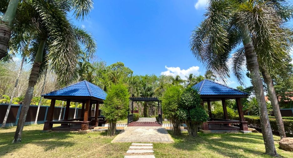 出售 4 卧室 独立屋 在 Mueang Krabi, Krabi