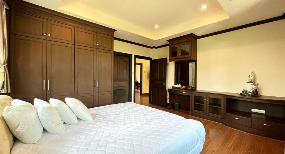出售 4 卧室 独立屋 在 Mueang Krabi, Krabi