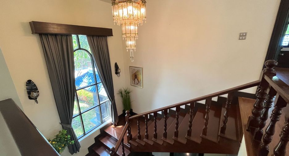 出售 4 卧室 独立屋 在 Mueang Krabi, Krabi