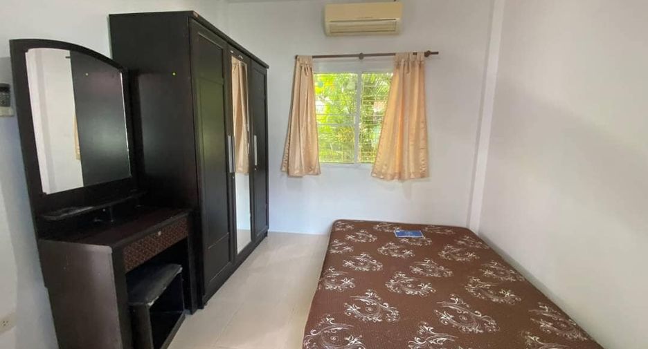 For rent 2 bed house in Si Racha, Chonburi