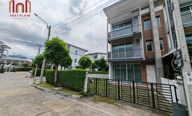 Аренда и продажа 3 спальни таунхаус в Банг Кхун Тхиан, Бангкок
