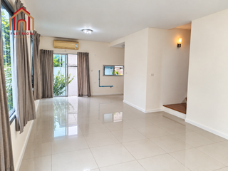 For rent and for sale 3 bedrooms townhouse in Bang Khun Thian, Bangkok