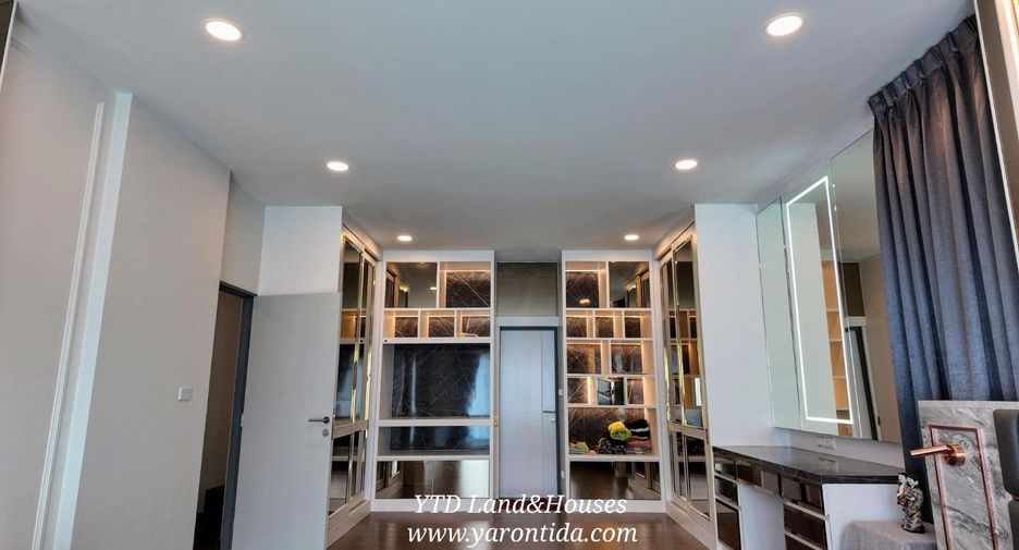 For rent and for sale 4 bedrooms house in Bang Phli, Samut Prakan