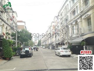 Reihenhaus zur Miete mit 3 Zimmer in Chatuchak, Bangkok