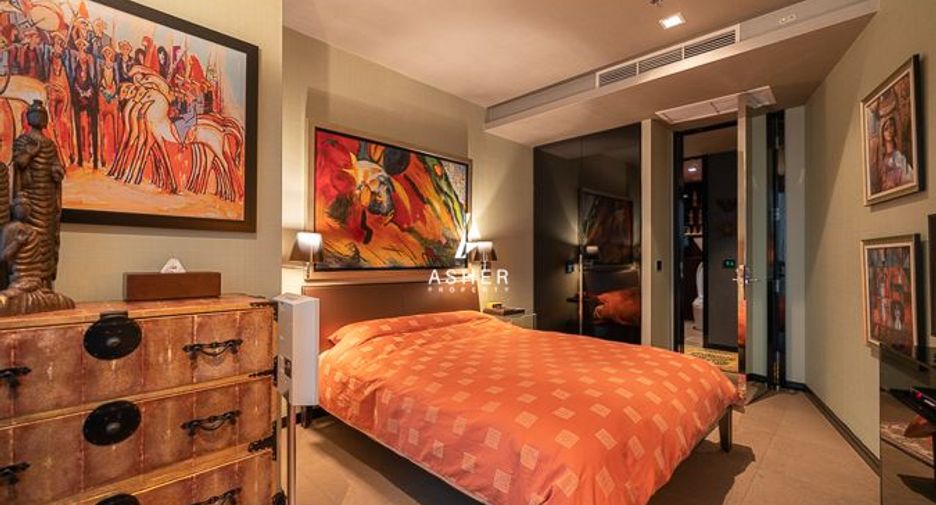 For sale 3 bedrooms condo in Sathon, Bangkok