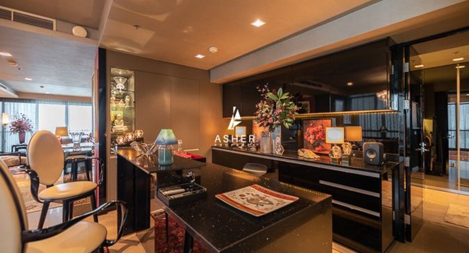 For sale 3 bedrooms condo in Sathon, Bangkok