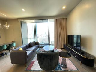 Condo en alquiler de 3 habitaciones en Khlong Toei, Bangkok