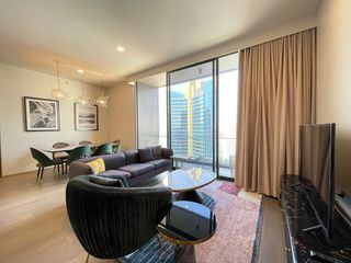 Condo en alquiler de 3 habitaciones en Khlong Toei, Bangkok