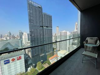 Condo en alquiler de 3 habitaciones en Khlong Toei, Bangkok