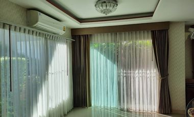 出售 3 卧室 独立屋 在 Mueang Pathum Thani, Pathum Thani