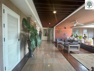 For rent 4 bedrooms condo in Watthana, Bangkok
