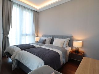 For rent 3 Beds condo in Khlong Toei, Bangkok