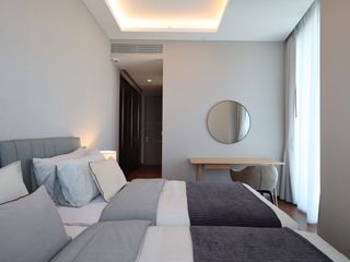 For rent 3 Beds condo in Khlong Toei, Bangkok