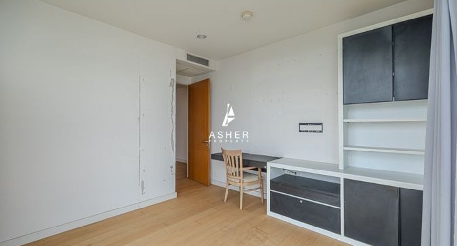 Condo en venta de 4 habitaciones en Bang Kho Laem, Bangkok