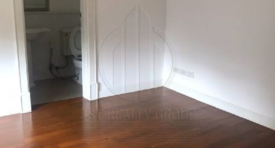 Wohnung zur Miete mit 3 Zimmer in Sathon, Bangkok
