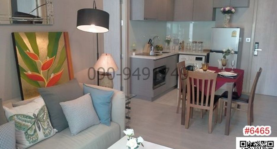 For rent 2 bedrooms condo in Khlong Toei, Bangkok