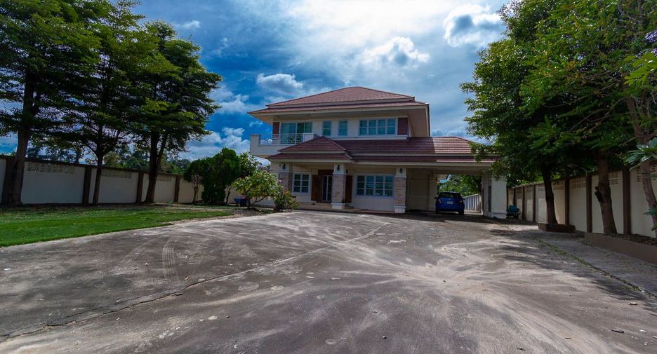 For sale 5 bed house in Warin Chamrap, Ubon Ratchathani