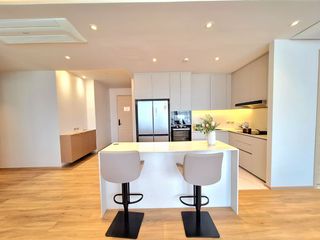 For rent 3 bed apartment in Mueang Samut Prakan, Samut Prakan