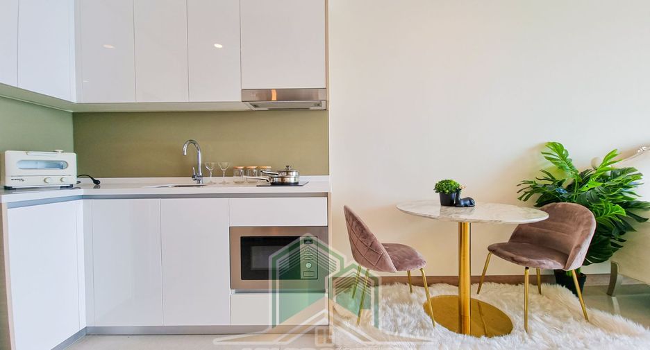 For sale 1 bed townhouse in Bang Lamung, Chonburi