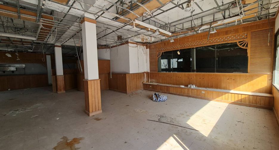 Local comercial en venta en Mueang Rayong, Rayong