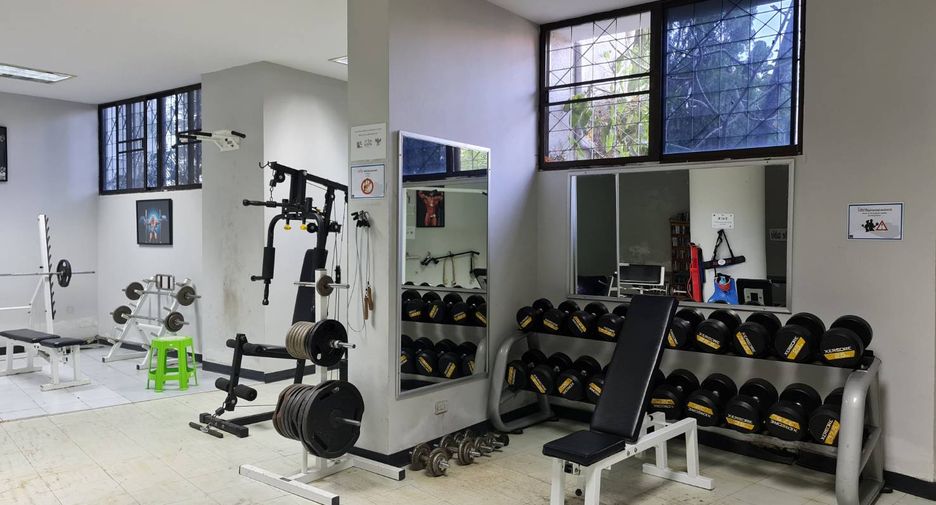 Local comercial en venta en Mueang Rayong, Rayong