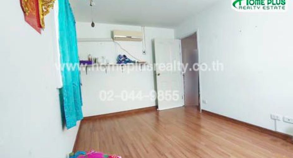 For sale 3 bedrooms house in Mueang Samut Prakan, Samut Prakan