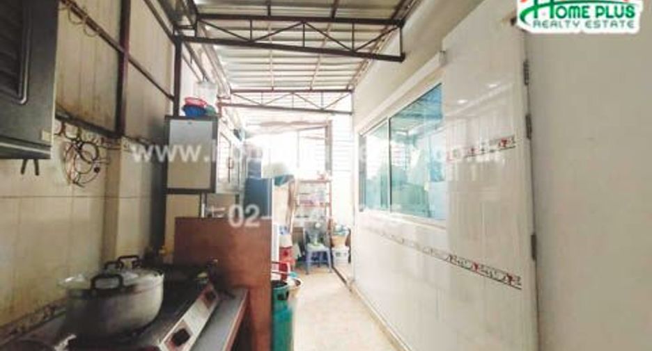 For sale 3 bedrooms house in Mueang Samut Prakan, Samut Prakan