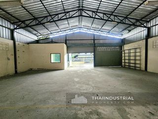 For rent warehouse in Lam Luk Ka, Pathum Thani