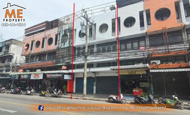 出售 7 卧室 商业空间 在 Lat Phrao, 曼谷