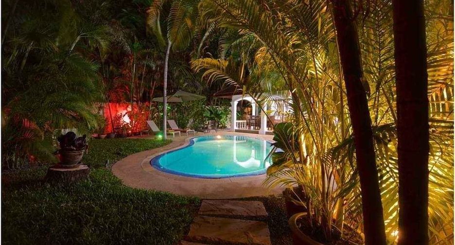 For sale 3 bedrooms house in Mueang Phuket, Phuket