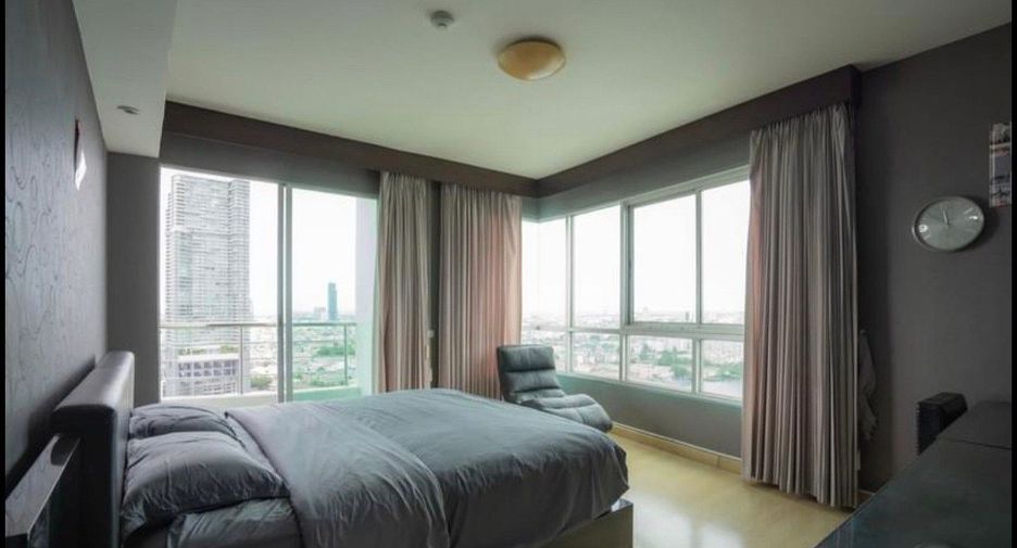 For sale 2 bedrooms condo in Bang Kho Laem, Bangkok