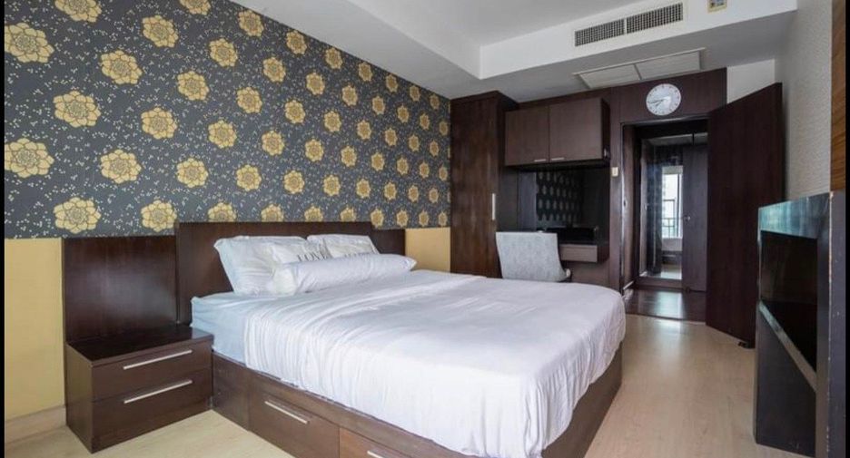 For sale 2 bedrooms condo in Bang Kho Laem, Bangkok