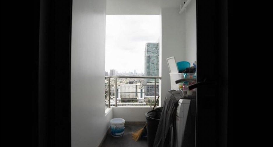For sale 2 bedrooms condo in Bang Kho Laem, Bangkok