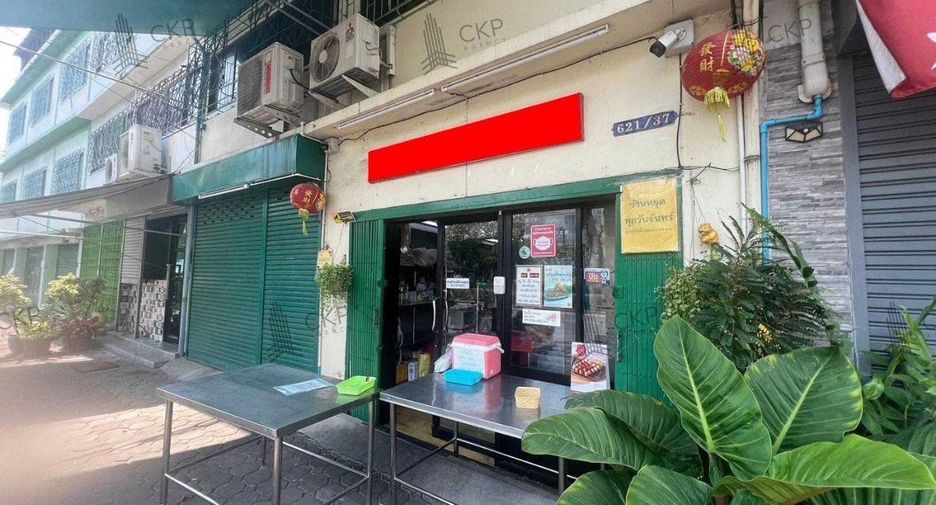 For rent and for sale 1 bed office in Bang Kho Laem, Bangkok