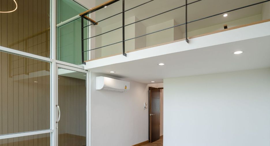 For rent and for sale office in Bang Kapi, Bangkok