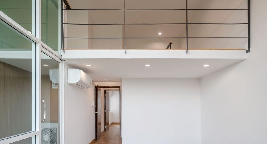 For rent and for sale office in Bang Kapi, Bangkok