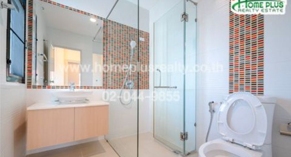 Casa en venta de 4 habitaciones en Mueang Nonthaburi, Nonthaburi