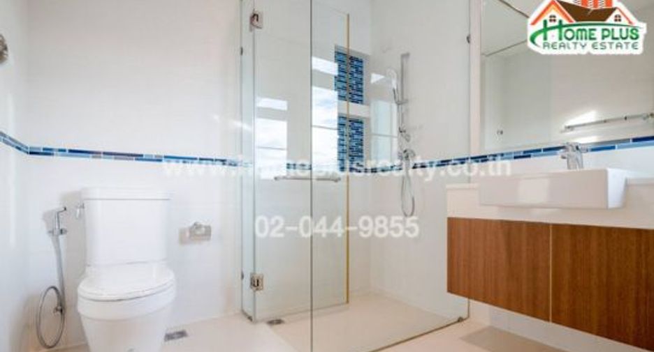 Casa en venta de 4 habitaciones en Mueang Nonthaburi, Nonthaburi