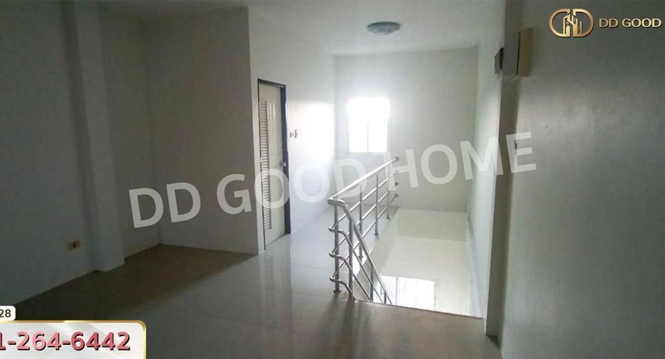 For sale 3 bedrooms retail Space in Mueang Roi Et, Roi Et