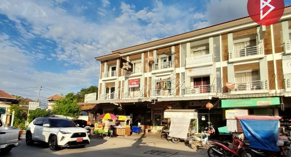 For sale 3 bed retail Space in Bang Phli, Samut Prakan