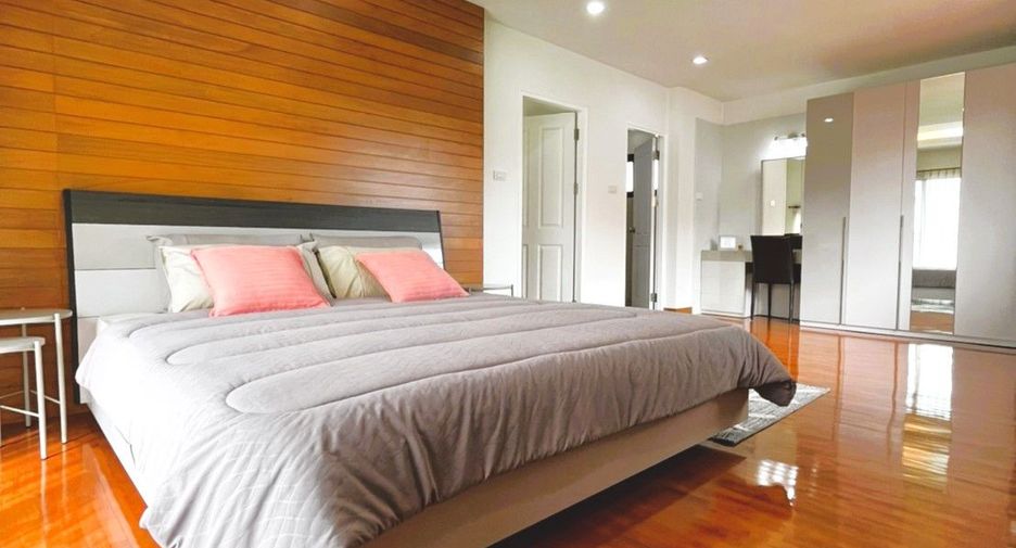 À vendre 3 chambres maison à San Kamphaeng, Chiang Mai