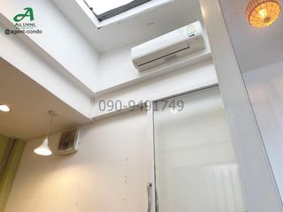 For rent 1 bed retail Space in Watthana, Bangkok