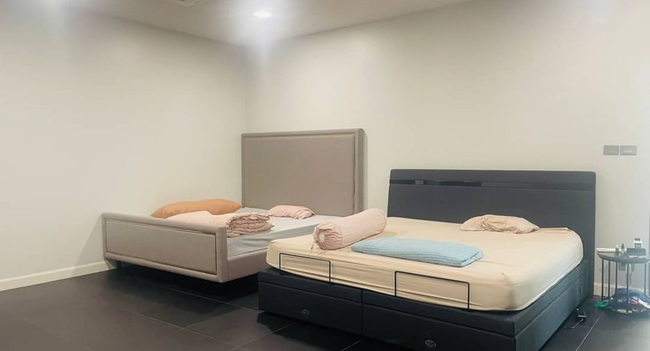 For sale 5 bedrooms house in Mueang Chiang Mai, Chiang Mai