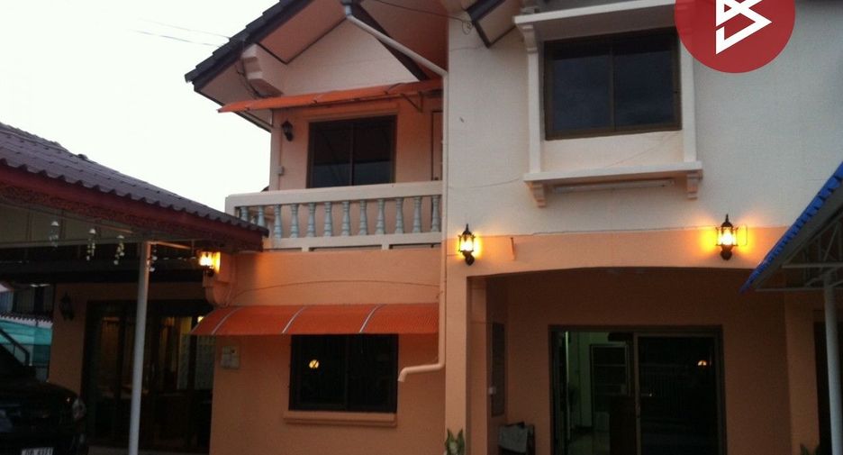 For sale 7 Beds townhouse in Chum Phae, Khon Kaen
