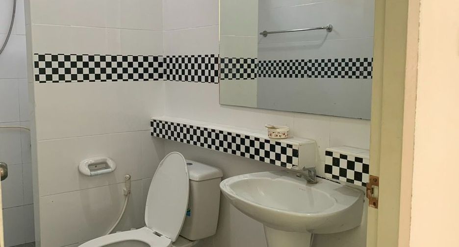 For sale 3 bedrooms house in Chiang Kham, Phayao