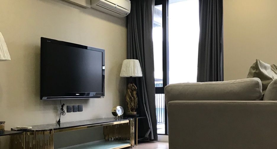 For rent and for sale 2 bedrooms condo in Pathum Wan, Bangkok